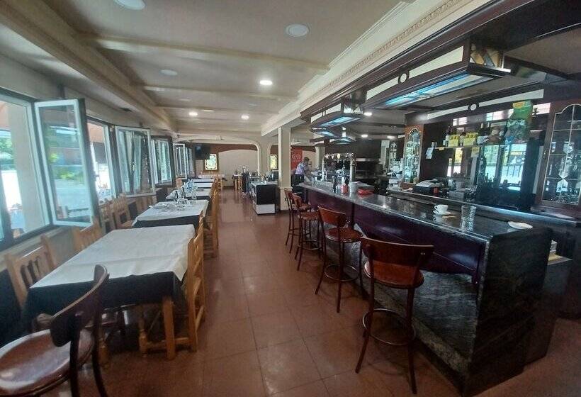 簡易ホテル Oroso