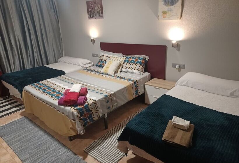 簡易ホテル Oroso