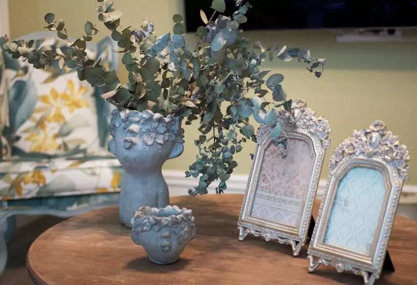 Hotelli Boutique Iulia 5 Estrellas