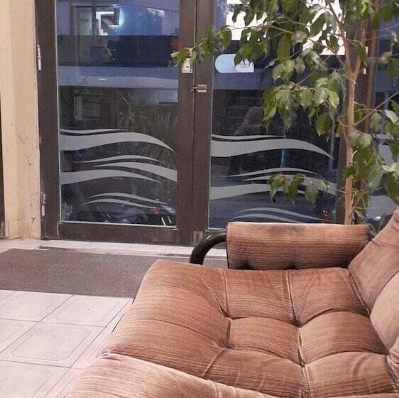 בית מלון כפרי C. 16 62