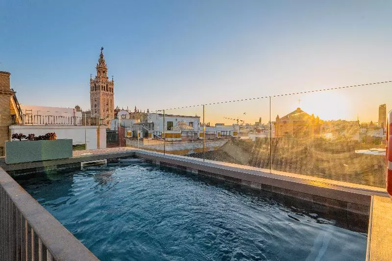 هتل Casa Alhaja By Shiadu