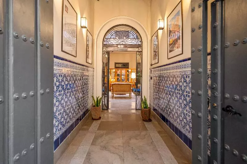 هتل Casa Alhaja By Shiadu