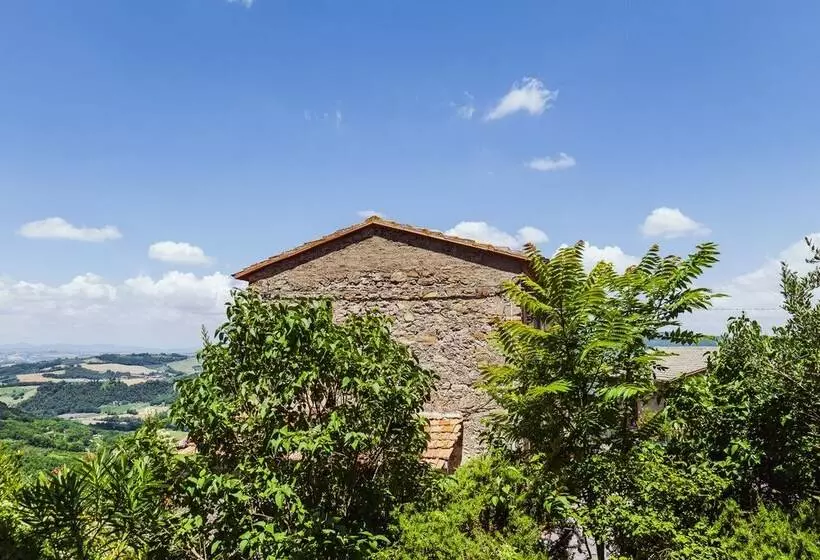 ホテル Castello Di Cisterna Umbria