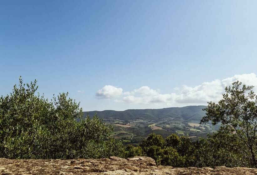 Отель Castello Di Cisterna Umbria