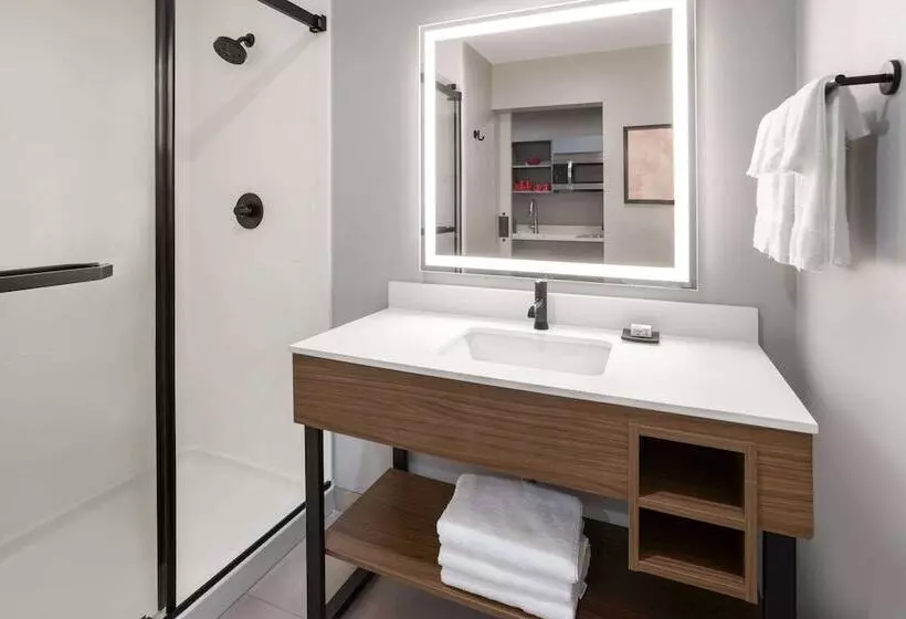 Hotelli Hawthorn Extended Stay By Wyndham Williston Burlington