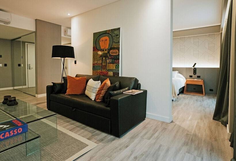 Hotel Howard Johnson Plaza La Ribera