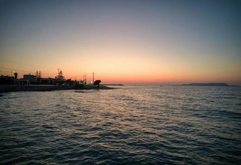 ホテル Seaside Gouves