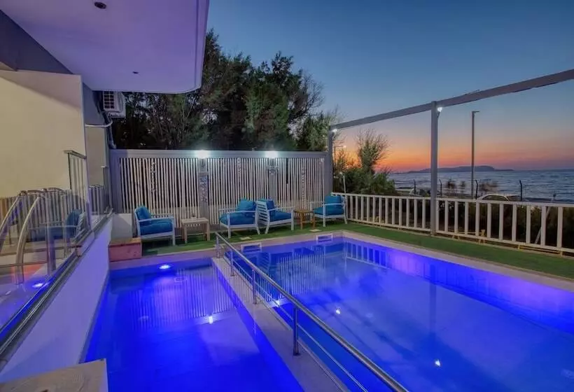 ホテル Seaside Gouves