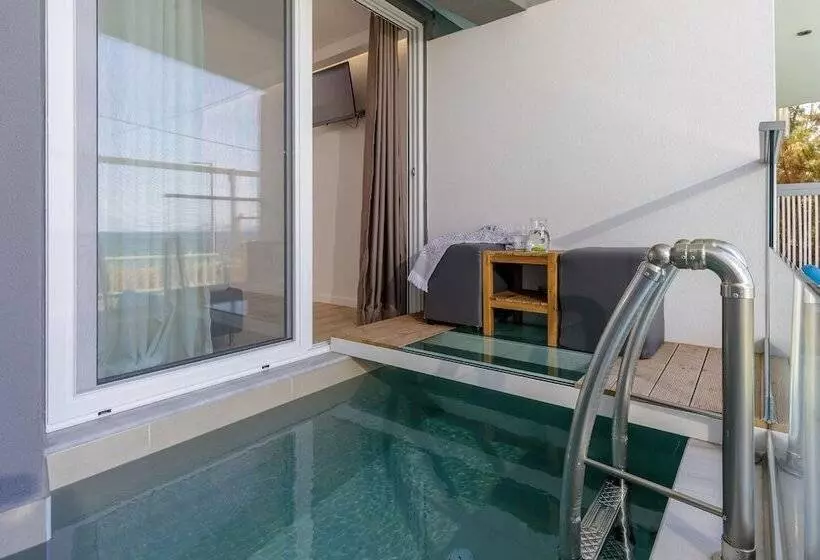 ホテル Seaside Gouves