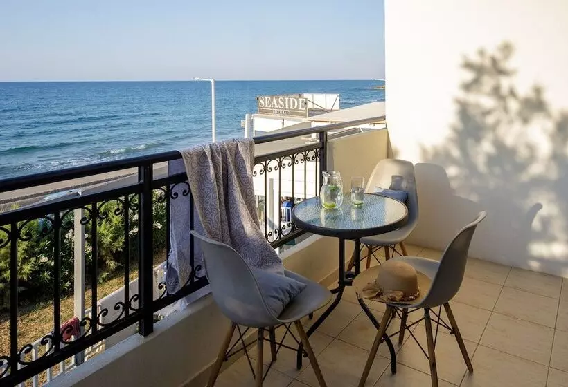 ホテル Seaside Gouves