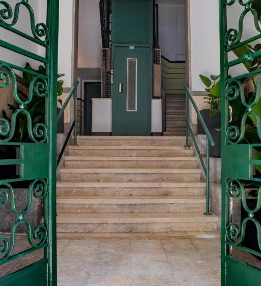 Hotel Succeed Campo Pequeno Suites