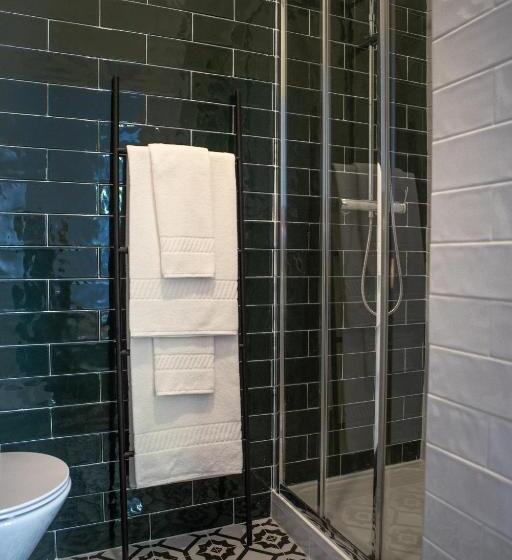 Hotel Succeed Campo Pequeno Suites