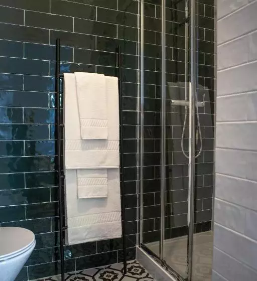 هتل Succeed Campo Pequeno Suites
