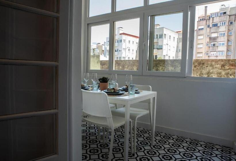 Hotel Succeed Campo Pequeno Suites