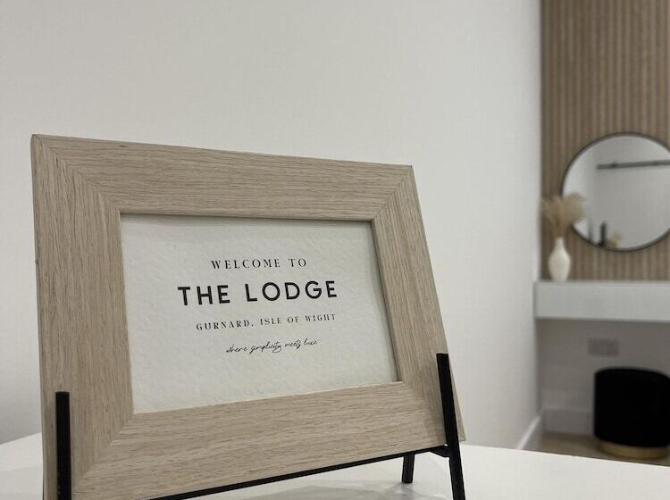 Hotel The Lodge Hideaway Studio Style, Simple Luxury
