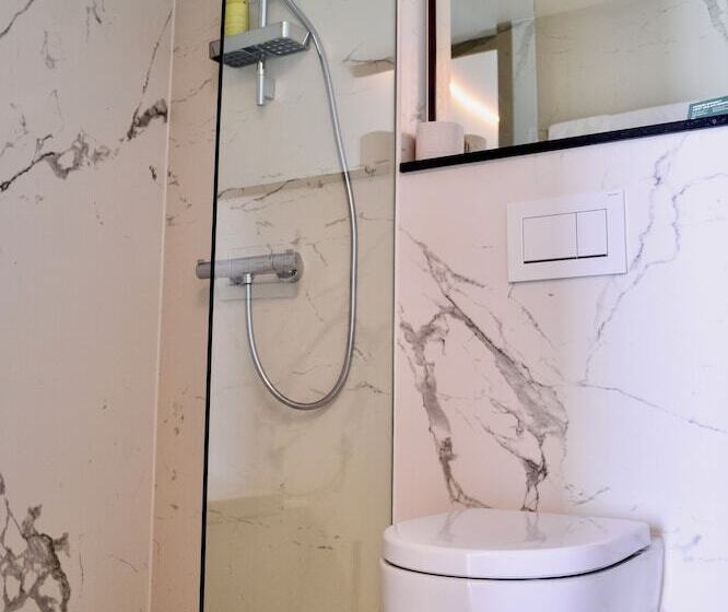 בית מלון כפרי Tin Inn Montabaur