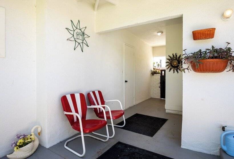 Mesquite Escape Amazing Outdoor Space!