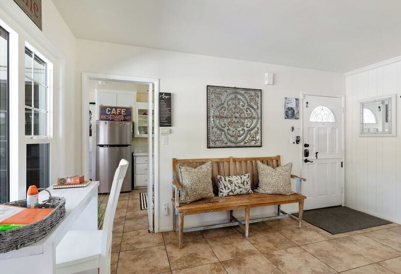 Mesquite Escape Amazing Outdoor Space!