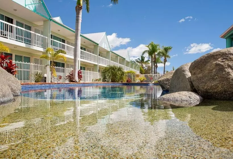 Motelli Reef Adventureland Motor Inn