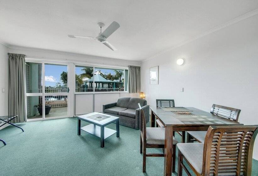 Мотель Reef Adventureland Motor Inn