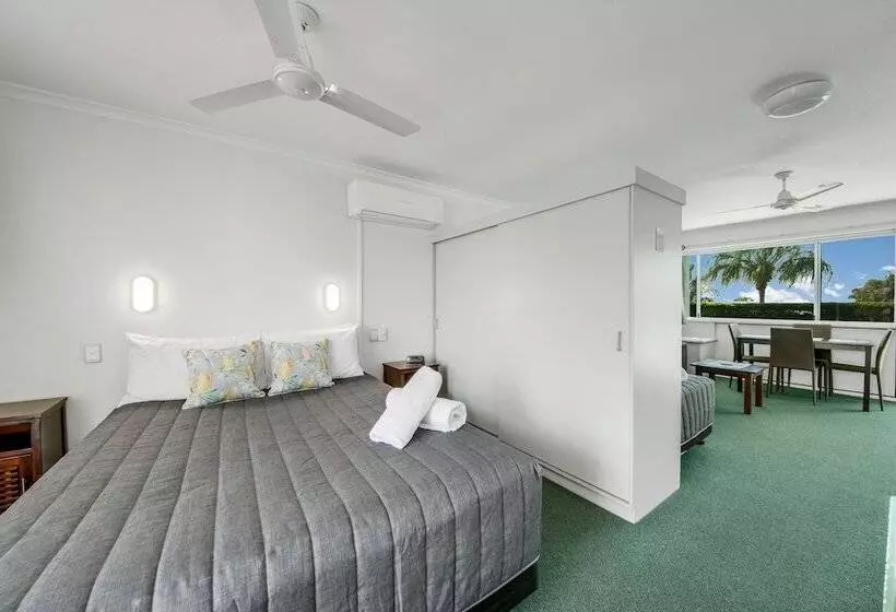 Motelli Reef Adventureland Motor Inn