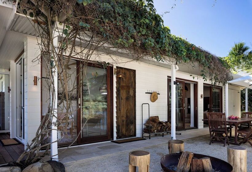 膳宿费 The Moorings Lakehouse