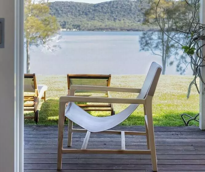 ペンション The Moorings Lakehouse