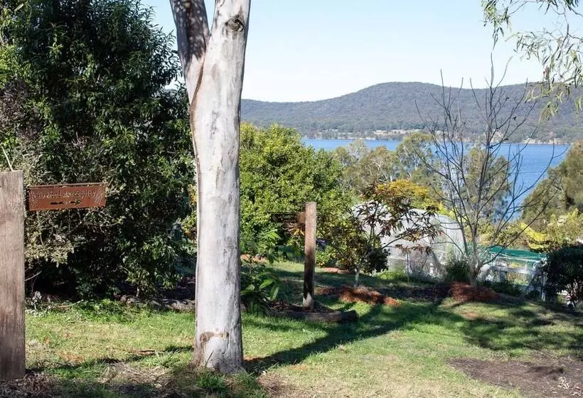 ペンション The Moorings Lakehouse