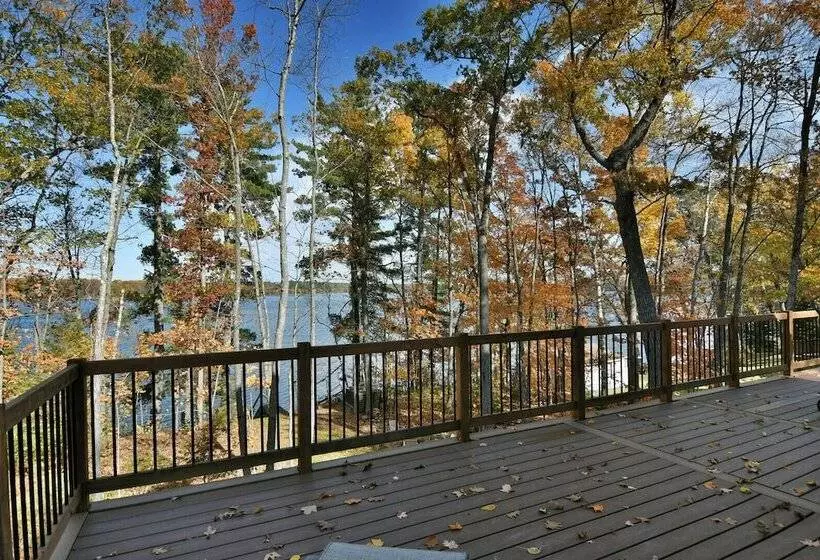 Whitefish Lake Lodge