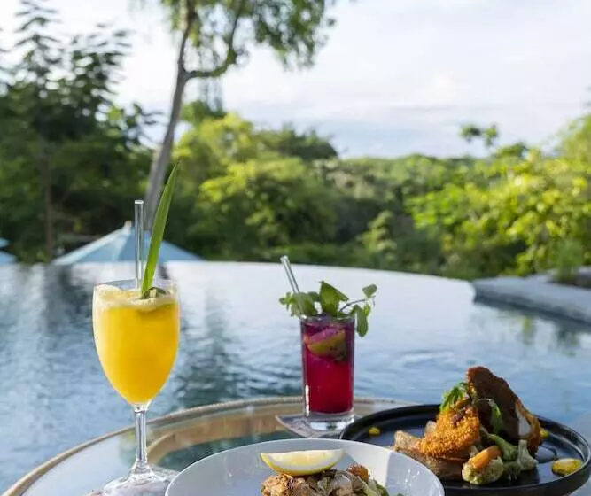 Deep Roots Dive & Yoga Resort