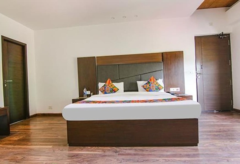 Fabhotel Paradise Ville Resort