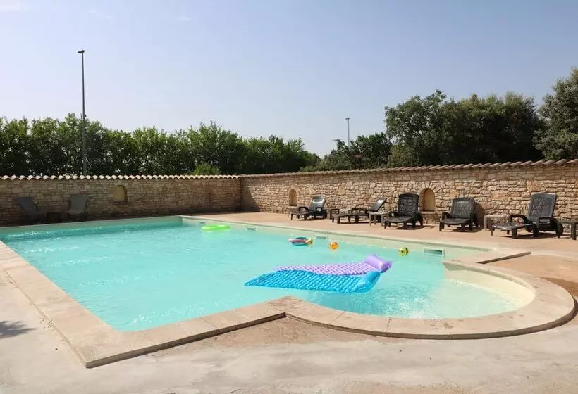 Hotelli 30 Rte De Vallon Pont D Arc