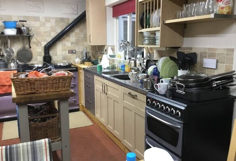 בית מלון כפרי 5 Ravenhurst Drive