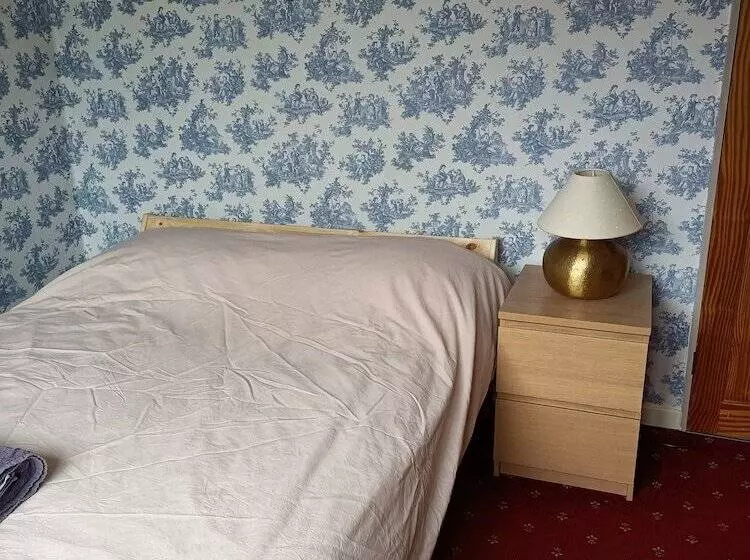 ホテル 5 Ravenhurst Drive