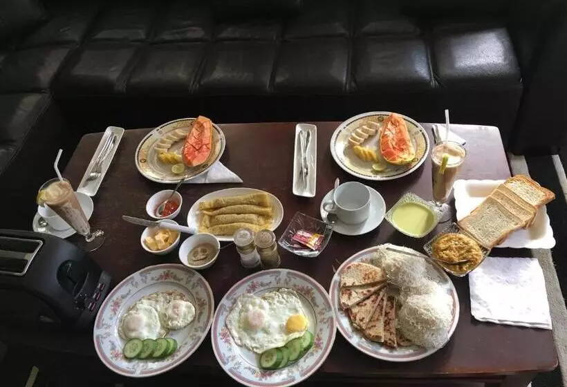 Hotelli The Cubes Ella