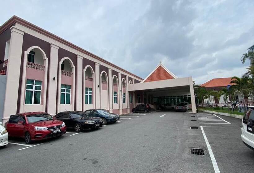 هتل Cafe & Capital O 90756 Cara Hulu