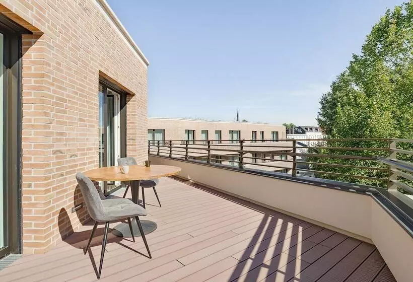 هتل Elisapart   Apartments Am Sommerschloss