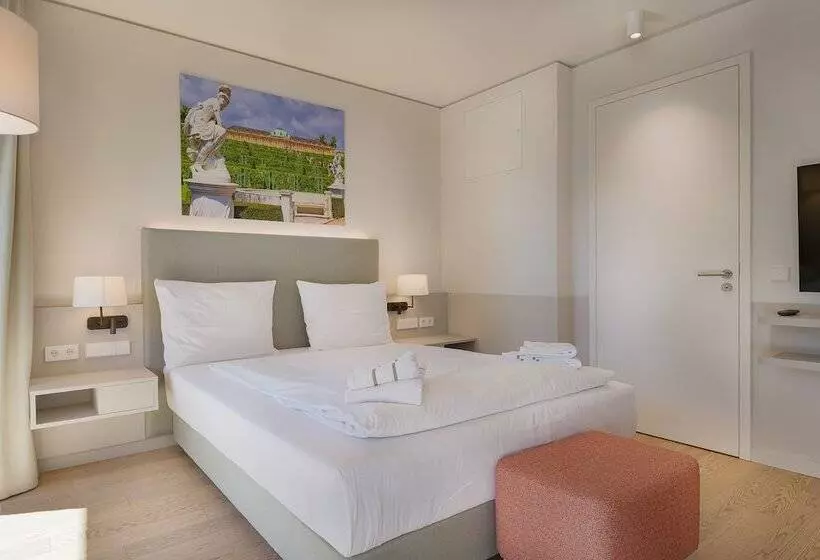 هتل Elisapart   Apartments Am Sommerschloss