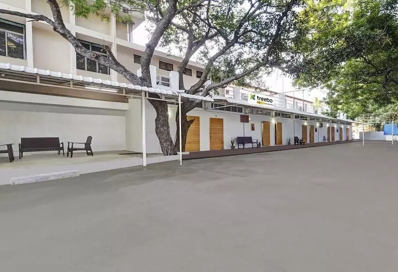 Itsy Hotels Green Villaa, 2 Km From Pondicherry Railway Station