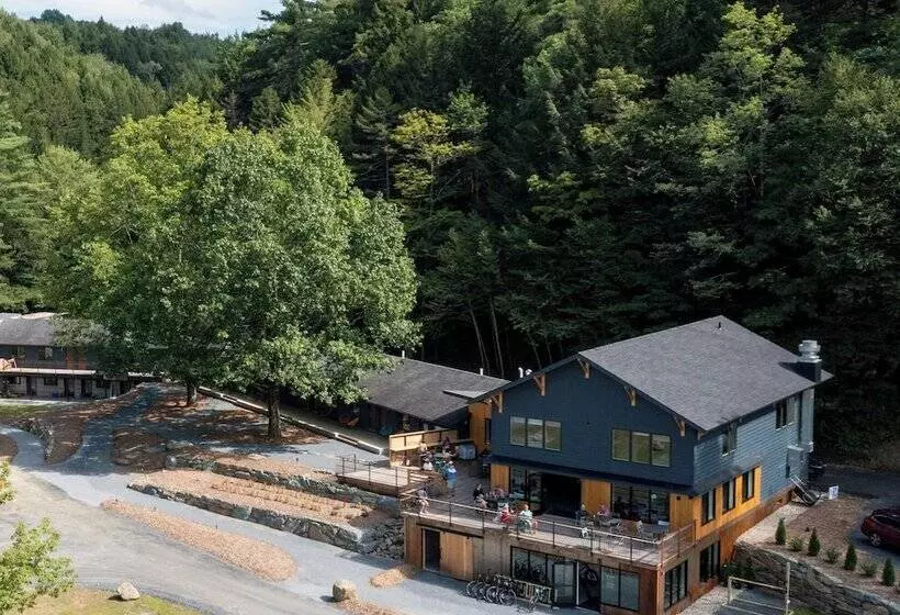 Hotelli Madbush Falls