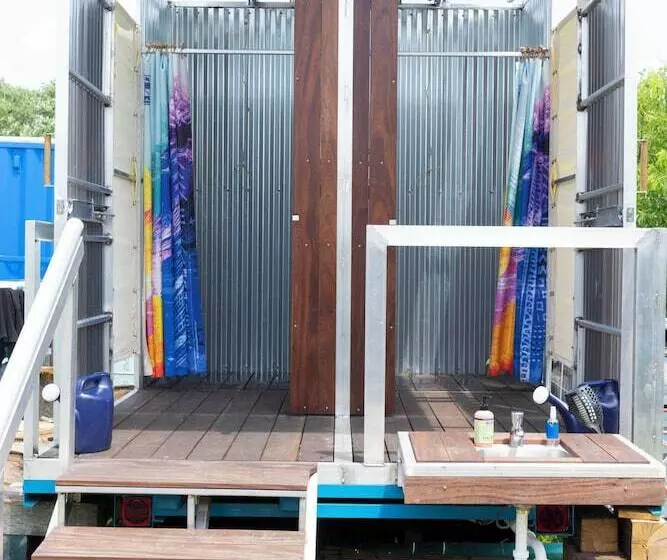 Hotelli Madbush Falls