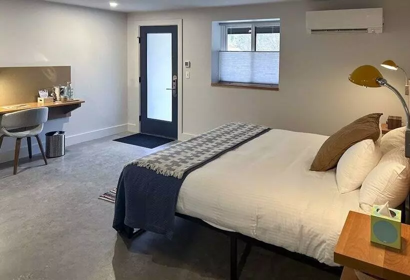 Hotelli Madbush Falls