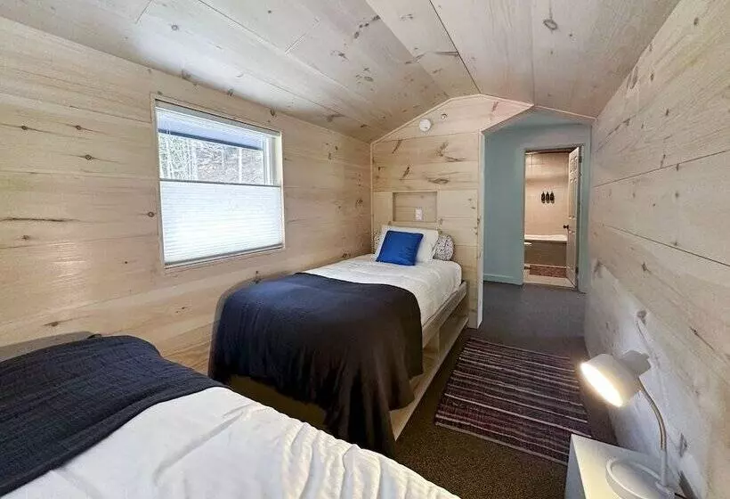 Hotelli Madbush Falls