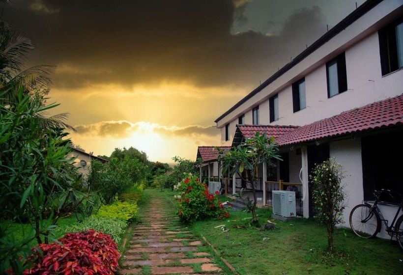 Hotel Sterling Banashree Badami