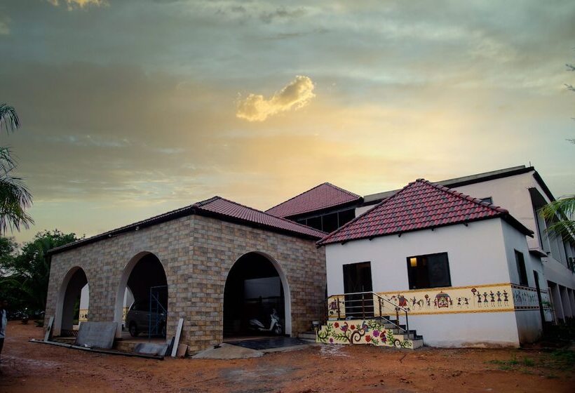 Hotel Sterling Banashree Badami