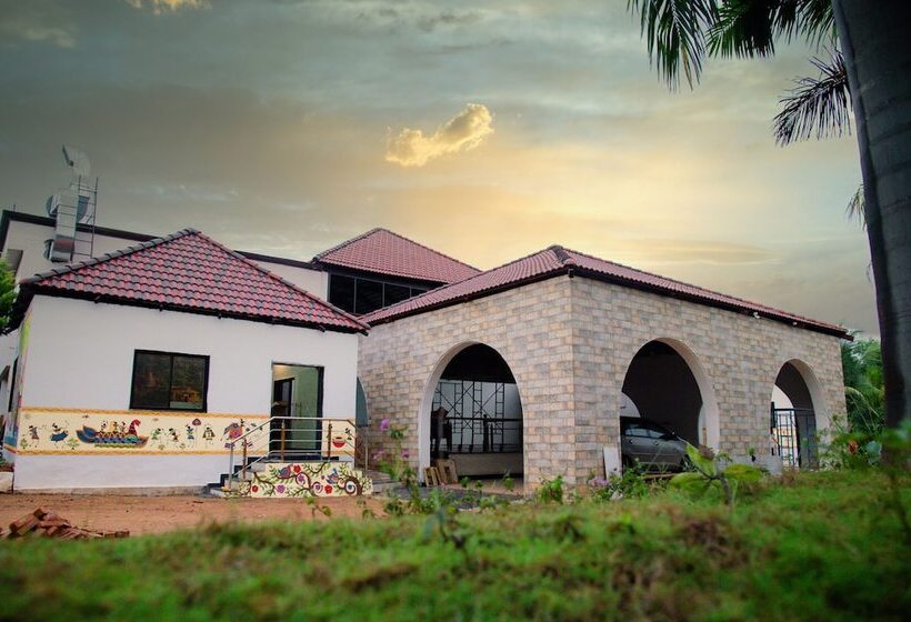 Hotel Sterling Banashree Badami