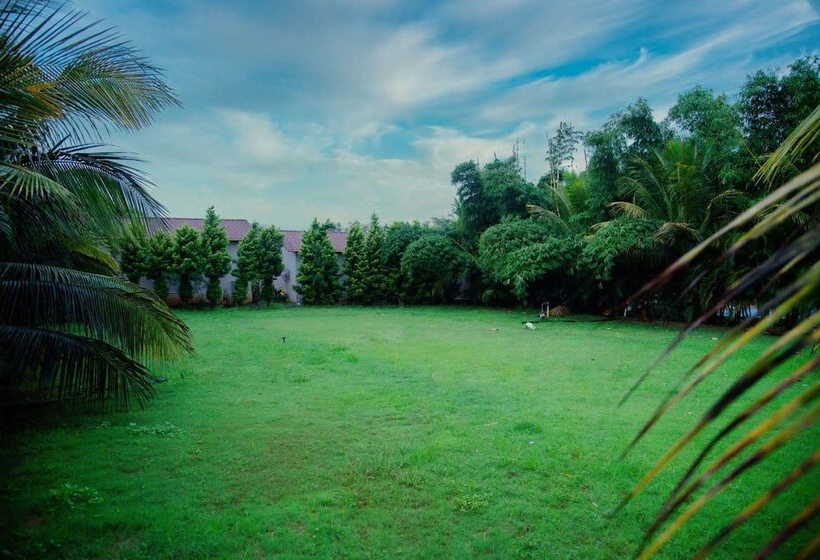 Hotel Sterling Banashree Badami