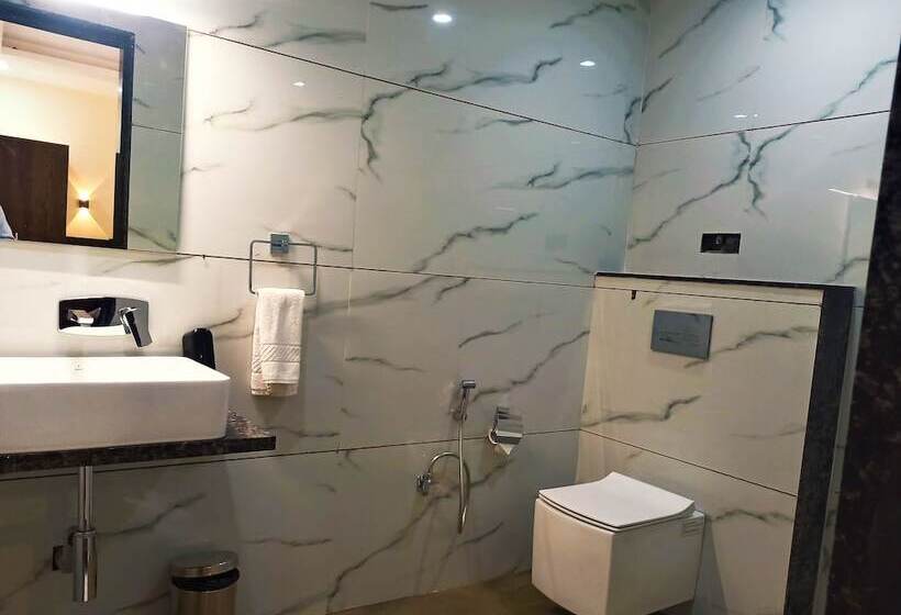 Hotel Sterling Banashree Badami