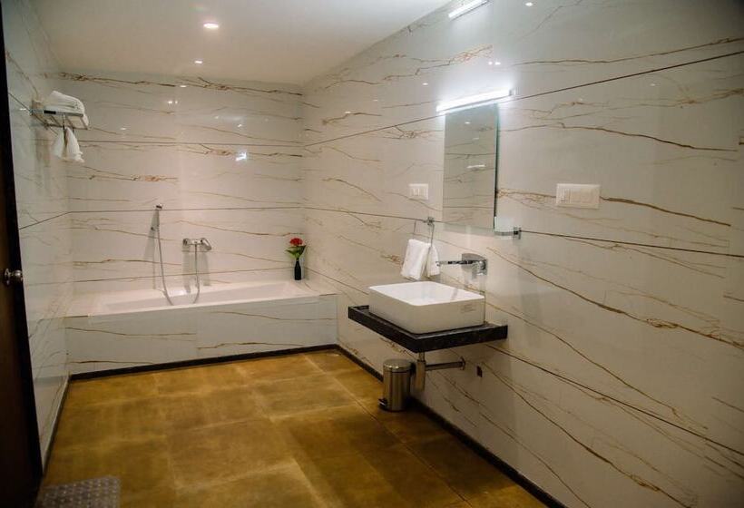 Hotel Sterling Banashree Badami