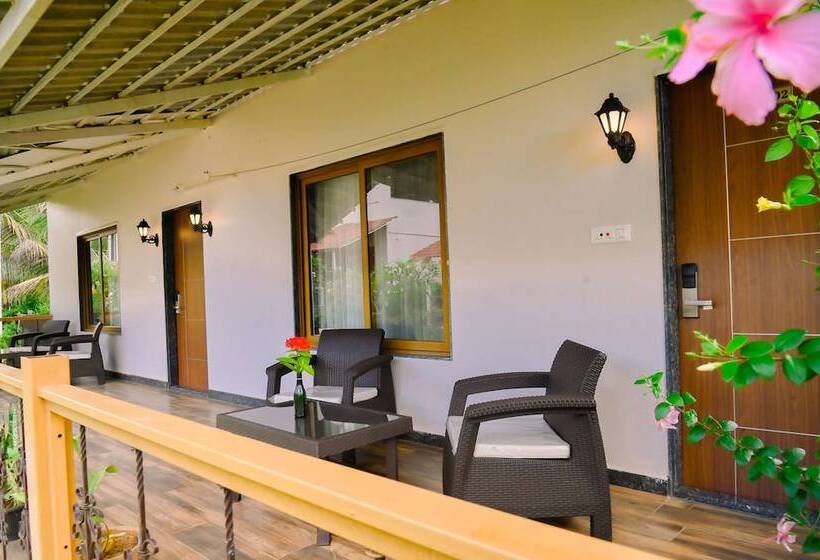 Hotel Sterling Banashree Badami